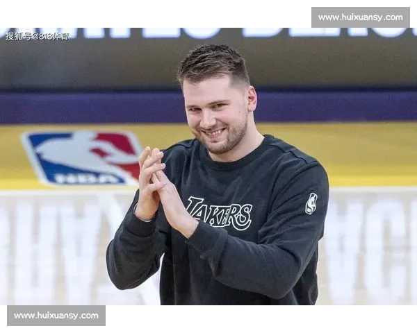 小莫里斯力挺东契奇：体型争议系媒体炒作，得分能力无关胖瘦